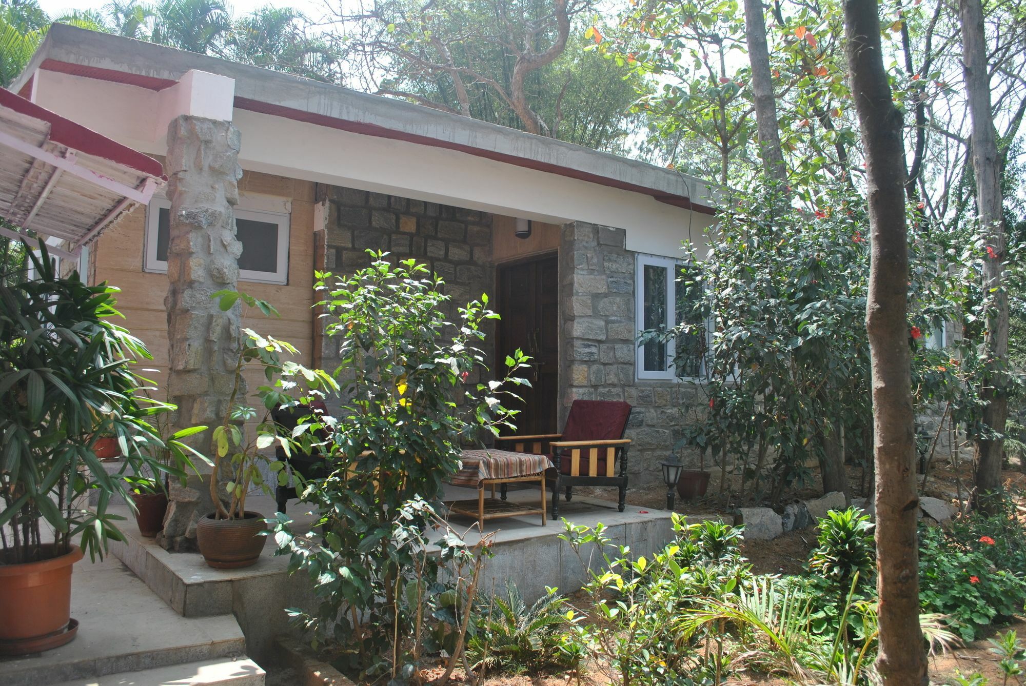 Eagle Ridge Resort Bangalore Esterno foto